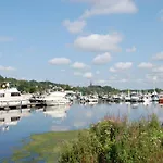 Boatlodge Antigua بيت للعطل *