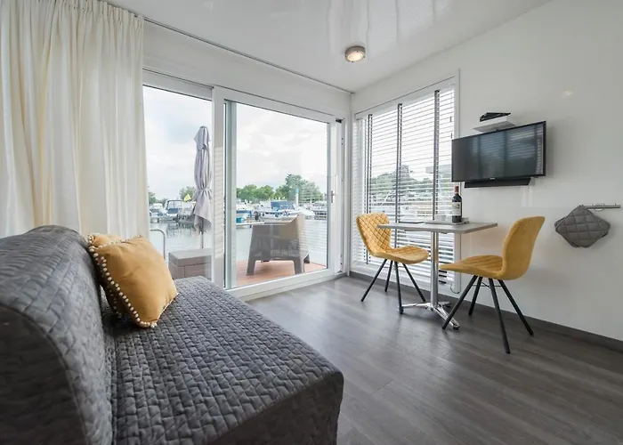 Feriehus Boatlodge Antigua Maastricht